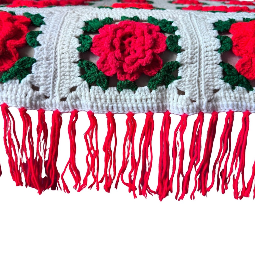 Red Rose Granny Square Chrochet Blanket-โ Handmade Afghan Throw, Vintage 1970's - Picture 4 of 10